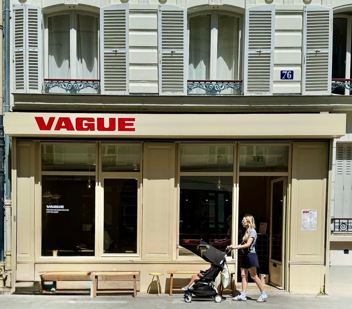 Vague Coffee — specialty coffee shop in Paris (photo 1)