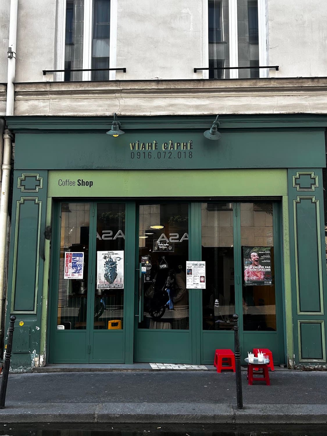 Viahe caphe — specialty coffee shop in Paris (photo 2)