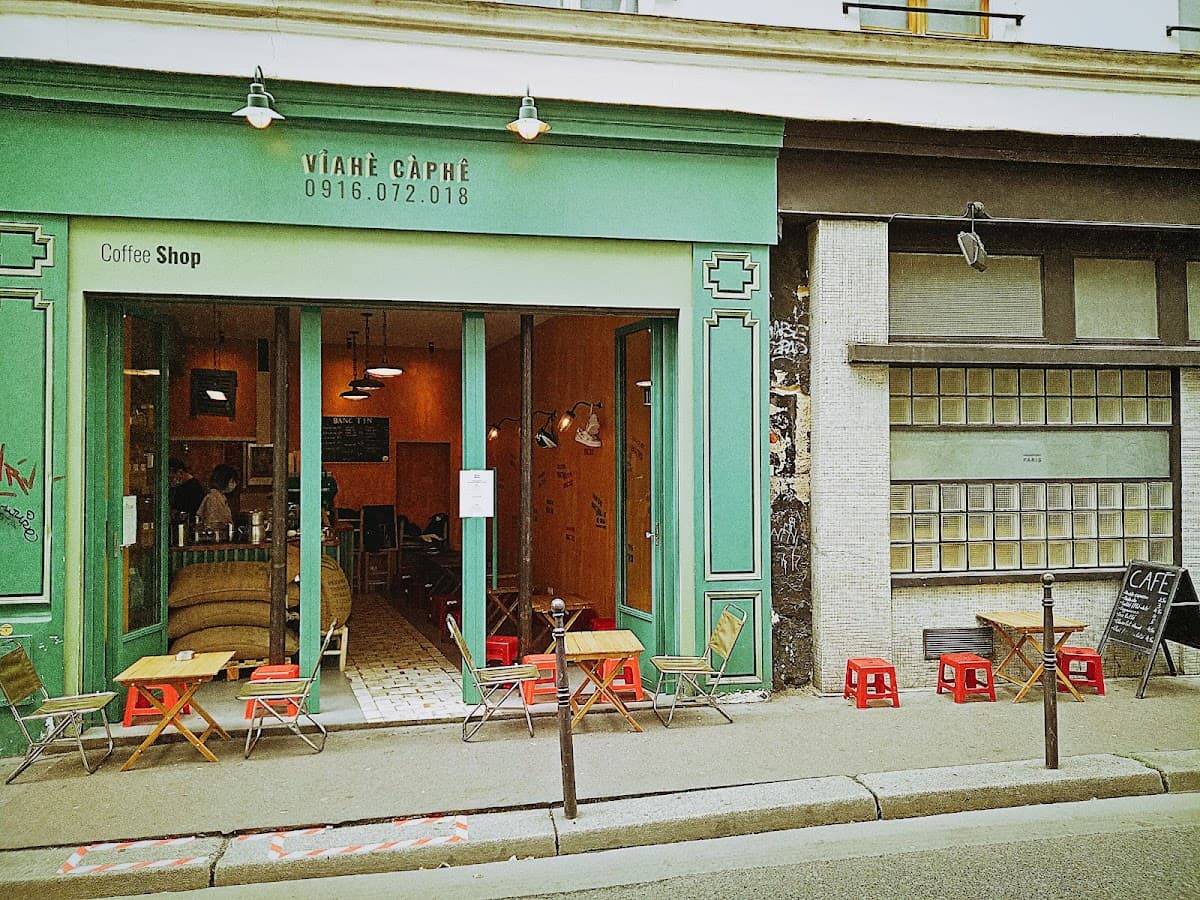 Viahe caphe — specialty coffee shop in Paris (photo 7)
