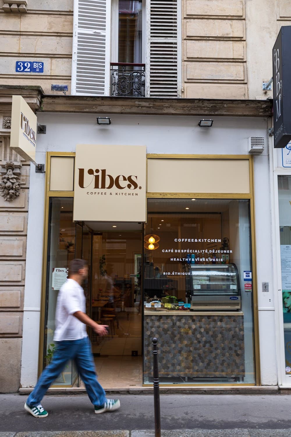 Vibes Coffee & Kitchen — specialty coffee shop in Paris (photo 6)