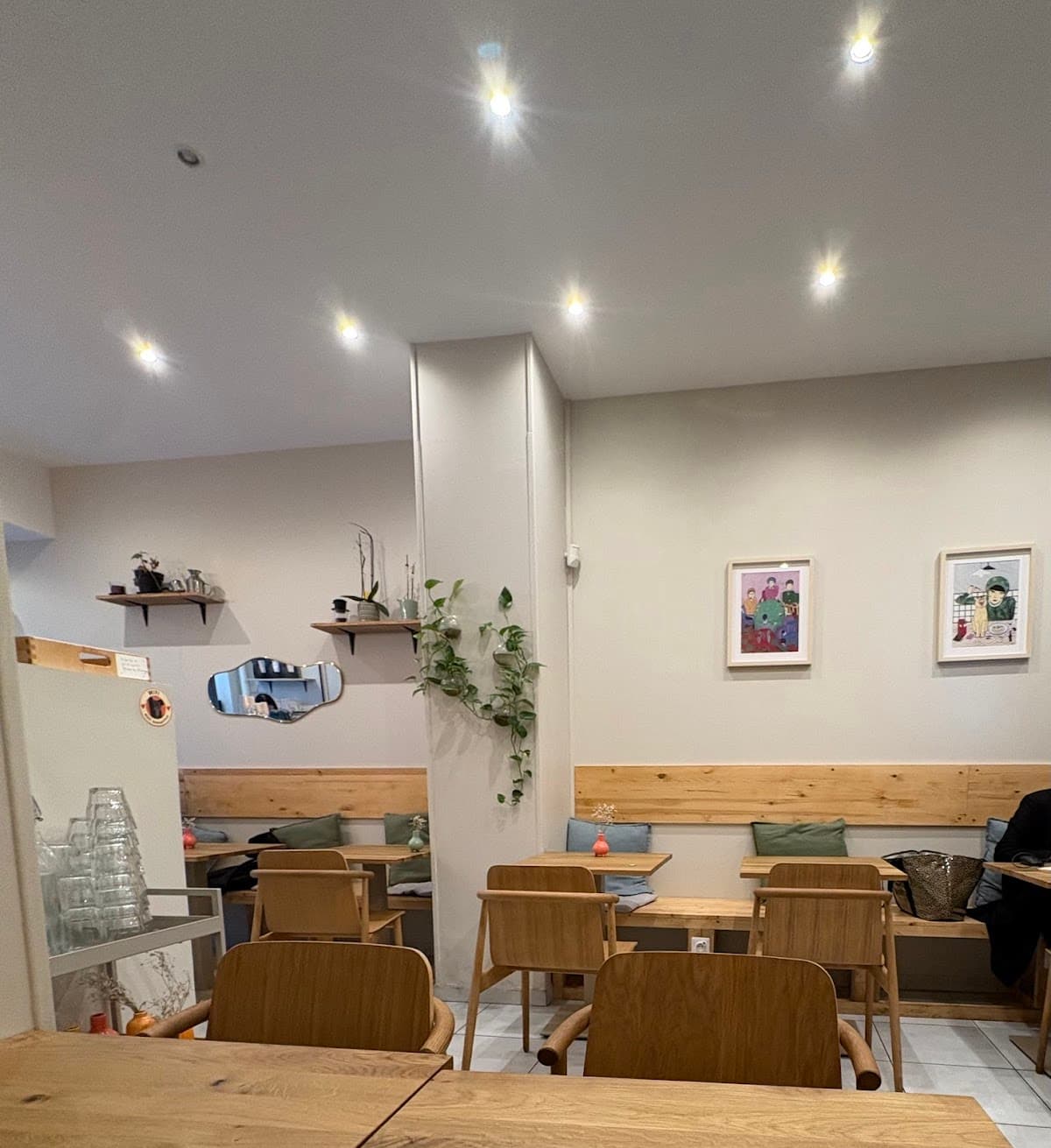 Vibes, specialty coffee shop in Paris (photo 8)