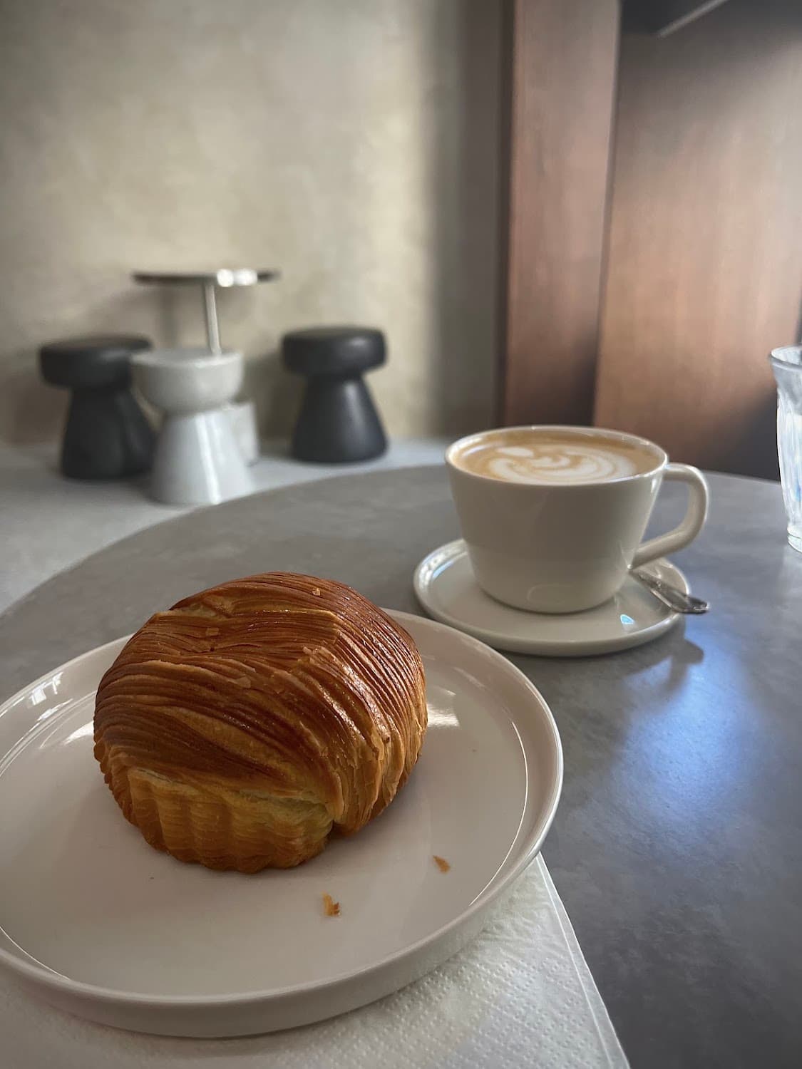 Volume Coffee — specialty coffee shop in Paris (photo 4)