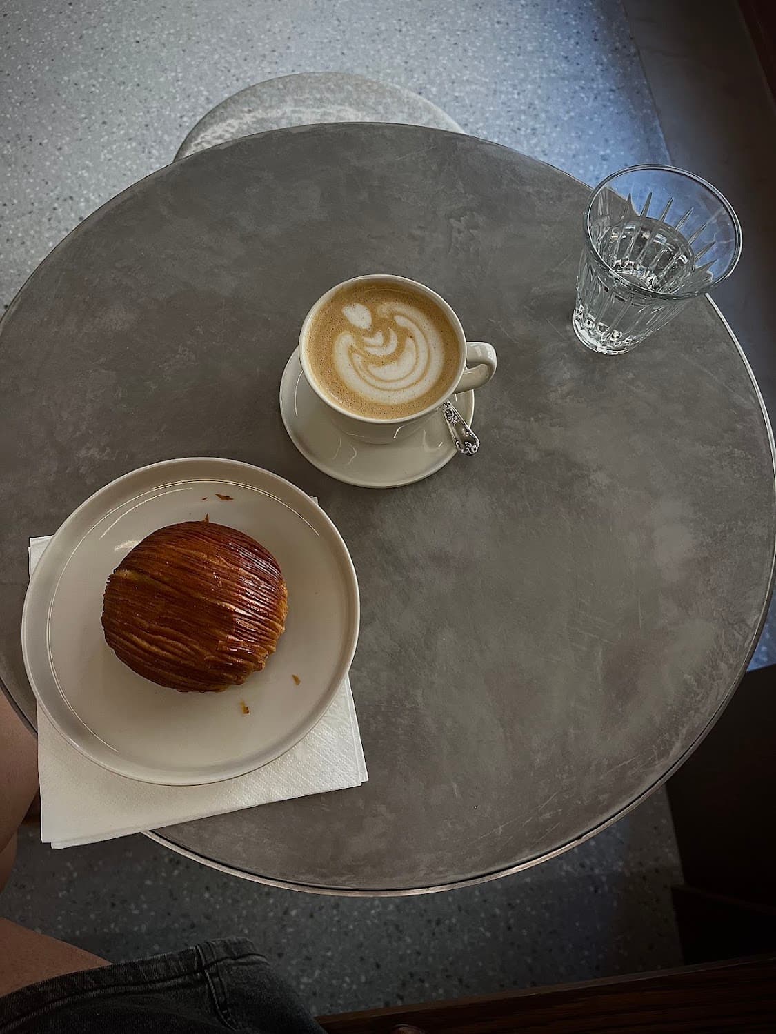 Volume Coffee — specialty coffee shop in Paris (photo 3)