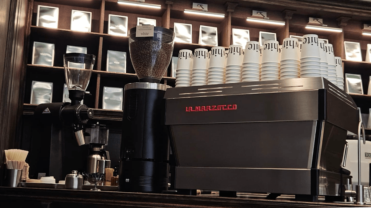 WHITE Coffee - Paris 9, specialty coffee shop in Paris (photo 2)